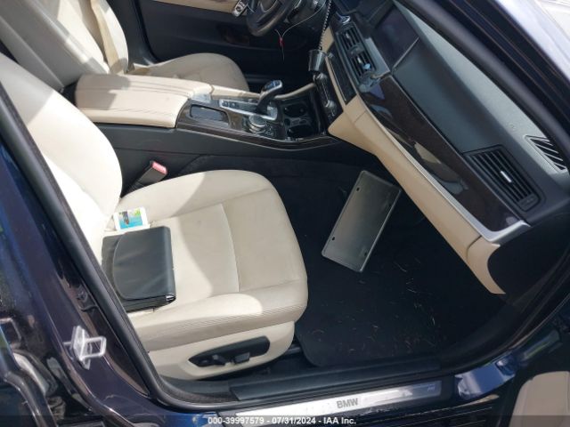 WBA5A5C53GD529451 BMW 528I