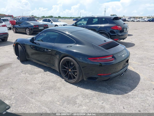 2018 PORSCHE 911 WP0AB2A9XJS124158 Photo 2