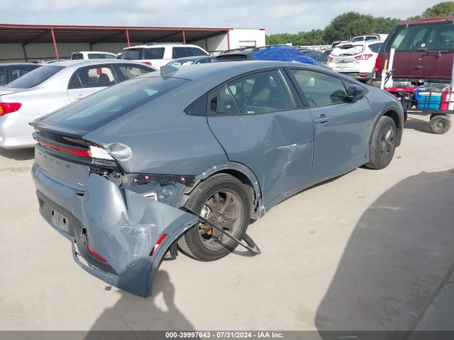 Toyota Prius Le 2023 JTDACAAU3P3009609 Image 4