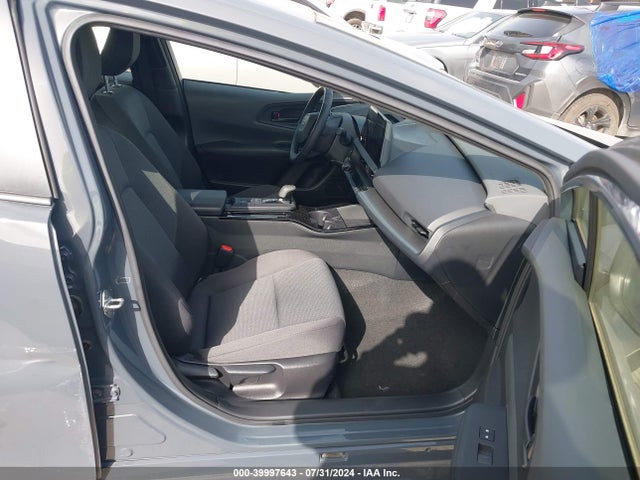 Toyota Prius Le 2023 JTDACAAU3P3009609 Image 5