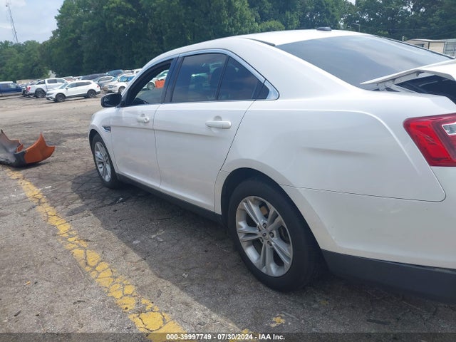 Ford TAURUS SEL 2018 1FAHP2E82JG114895 Image 14