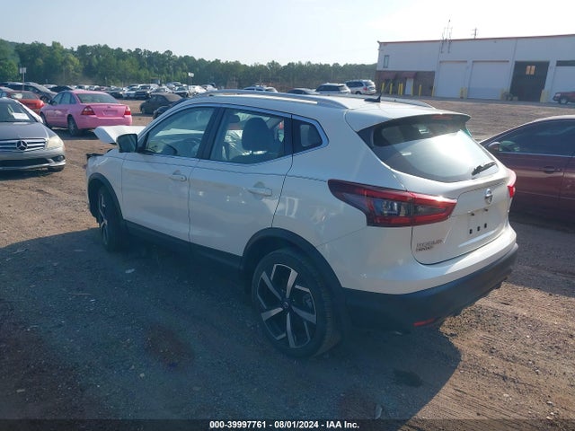 JN1BJ1CV0MW568239 Nissan Rogue Sport Sl Fwd Xtronic Cvt