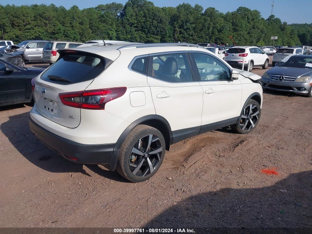 JN1BJ1CV0MW568239 Nissan Rogue Sport Sl Fwd Xtronic Cvt