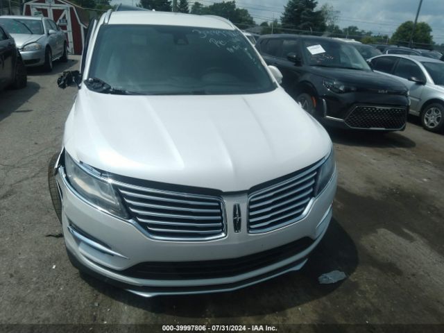 5LMCJ2C94HUL34450 Lincoln MKC SELECT