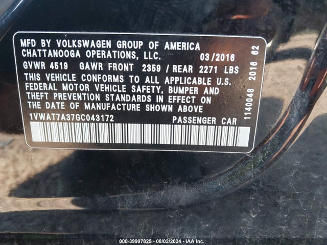 1VWAT7A37GC043172 Volkswagen Passat 1.8t S
