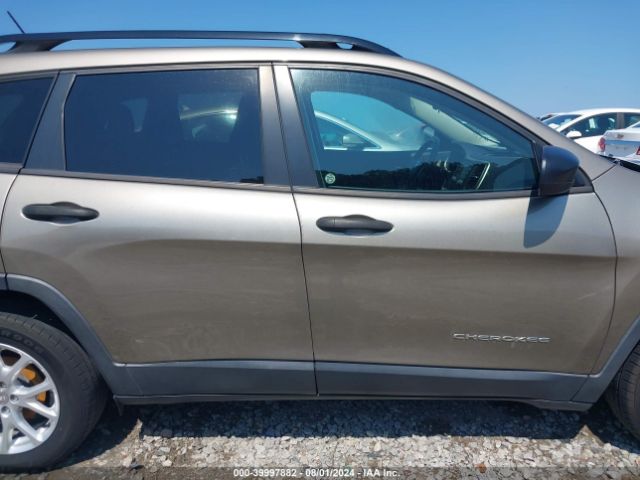 1C4PJLAB4GW274189 Jeep Cherokee Sport