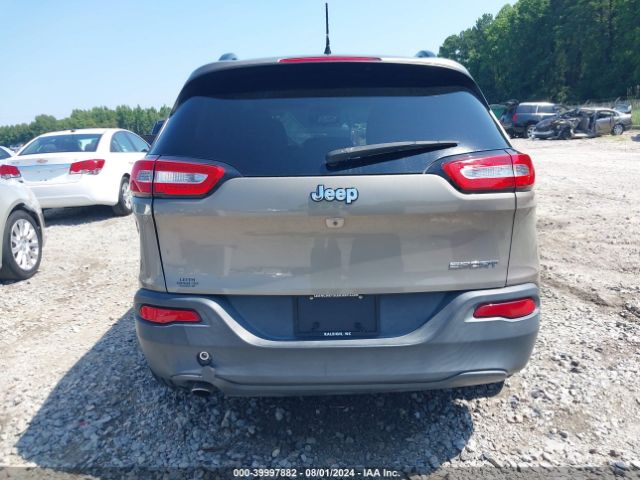 1C4PJLAB4GW274189 Jeep Cherokee Sport