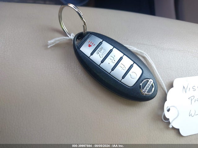 Nissan Pathfinder Sl 2017 5N1DR2MM1HC619714 Image 11