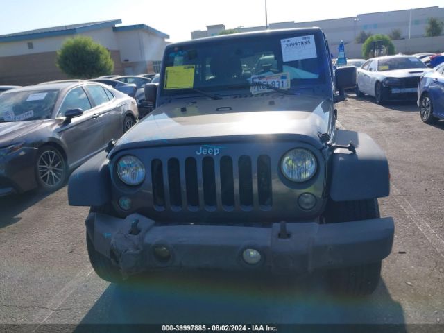 1C4BJWDG1GL188651 Jeep Wrangler Unlimited Sport