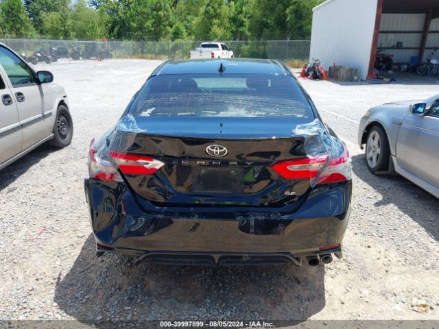 4T1B11HK9KU808260 Toyota CAMRY SE