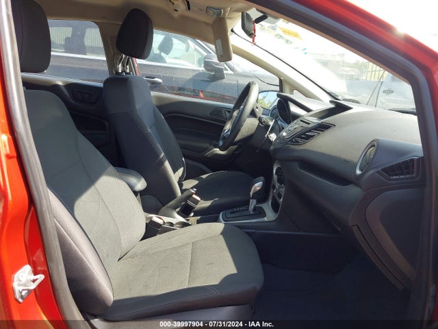 Ford FIESTA SE 2019 3FADP4EJ9KM129818 Image 5