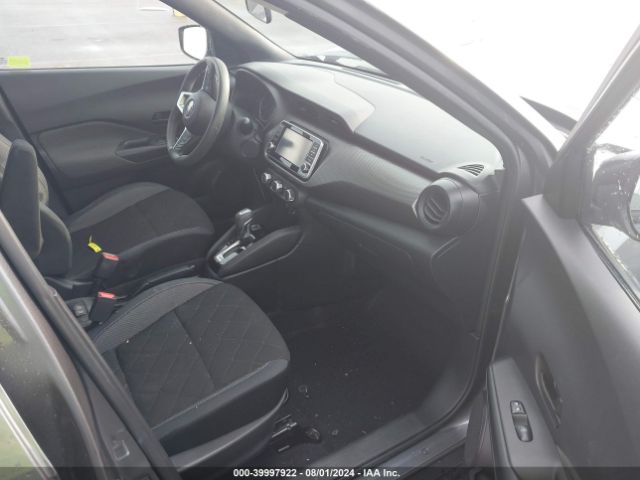 3N1CP5CU5KL541977 Nissan KICKS S