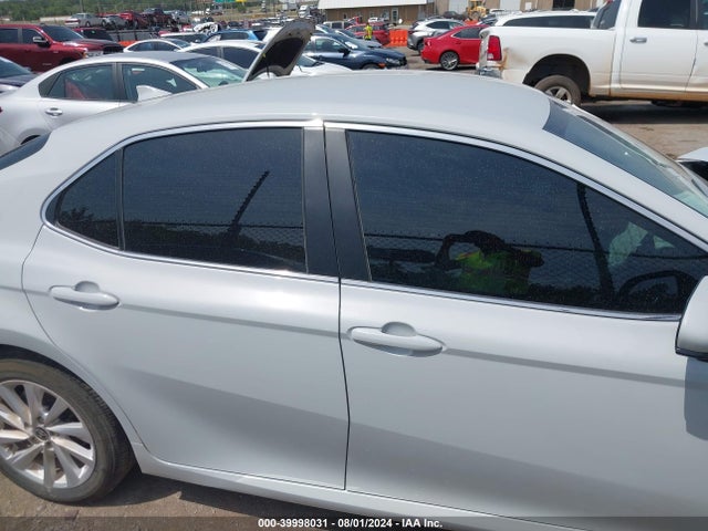 Toyota CAMRY LE 2024 4T1C11AK7RU242155 Image 13