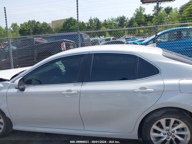 Toyota CAMRY LE 2024 4T1C11AK7RU242155 Image 14