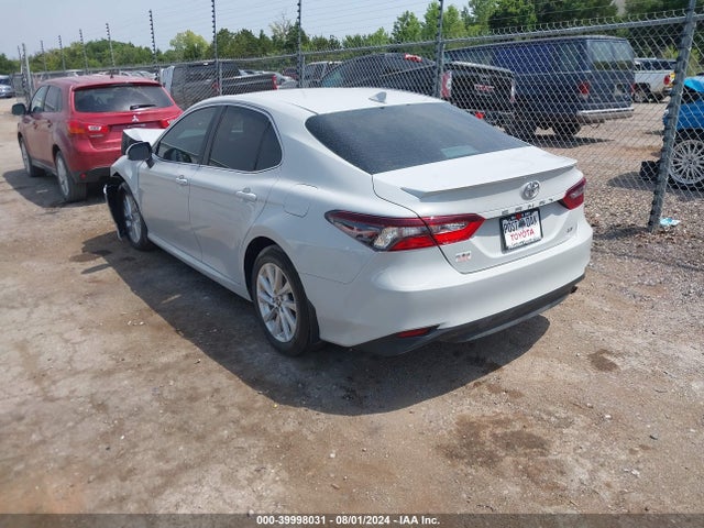 Toyota CAMRY LE 2024 4T1C11AK7RU242155 Image 3