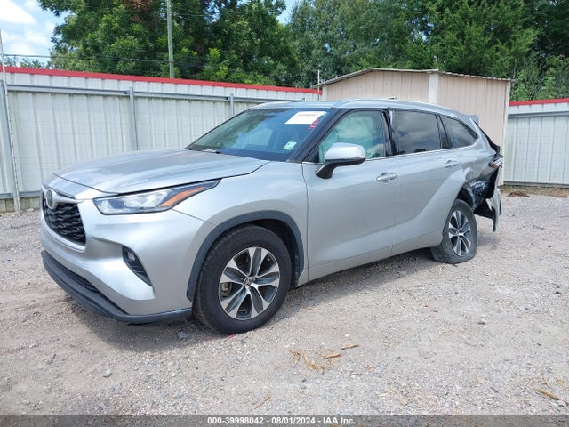 Toyota Highlander Xle 2020 5TDGZRAH5LS509015 Image 2