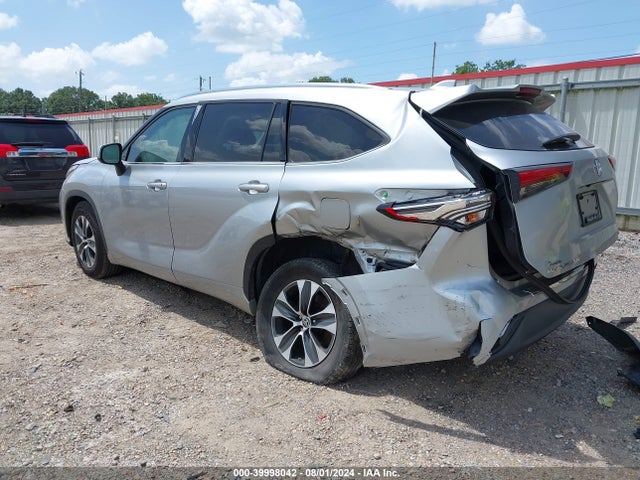 Toyota Highlander Xle 2020 5TDGZRAH5LS509015 Image 3