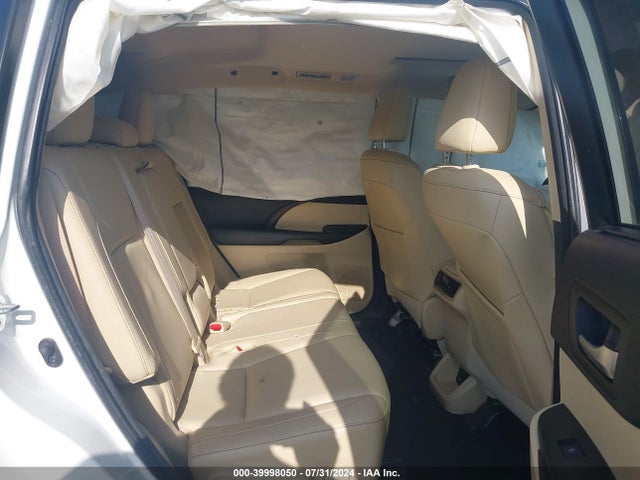 Toyota Highlander Xle V6 2015 5TDKKRFH7FS103409 Image 8