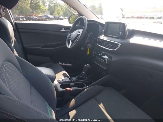 KM8J2CA42LU275184 Hyundai TUCSON SE