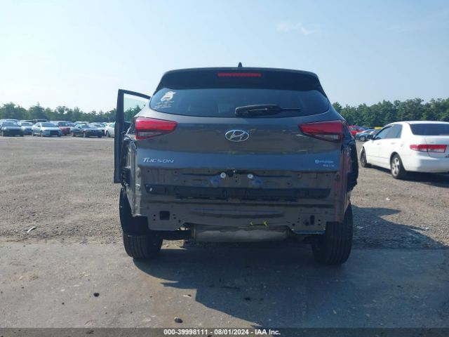KM8J2CA42LU275184 Hyundai TUCSON SE
