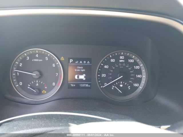 KM8J2CA42LU275184 Hyundai TUCSON SE