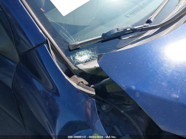 JTKKUPB40E1041292 Scion XD