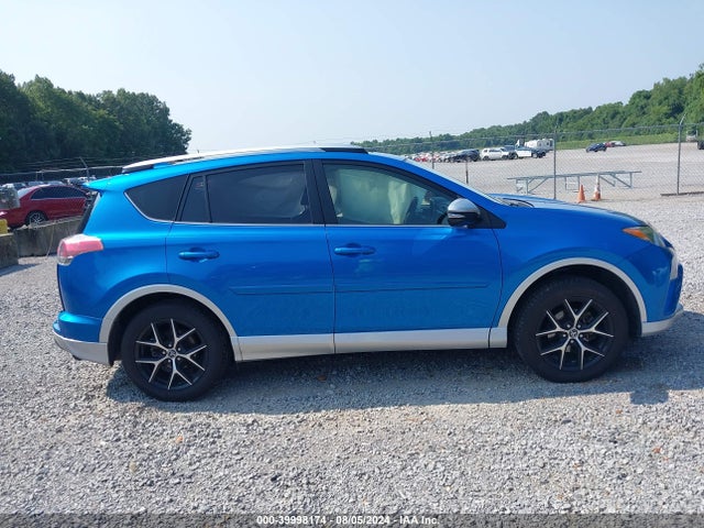 Toyota RAV4 SE 2016 JTMJFREV6GJ080307 Image 13