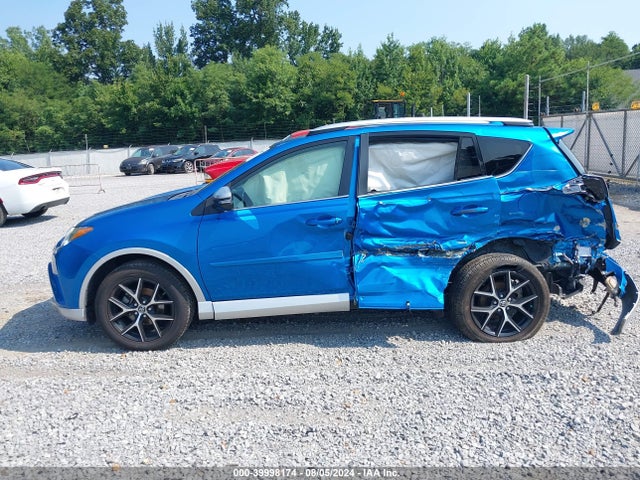 Toyota RAV4 SE 2016 JTMJFREV6GJ080307 Image 14