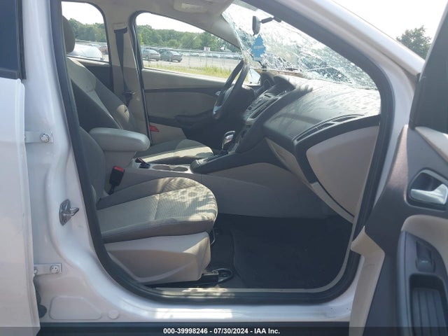 Ford FOCUS SE 2014 1FADP3F23EL316883 Image 5