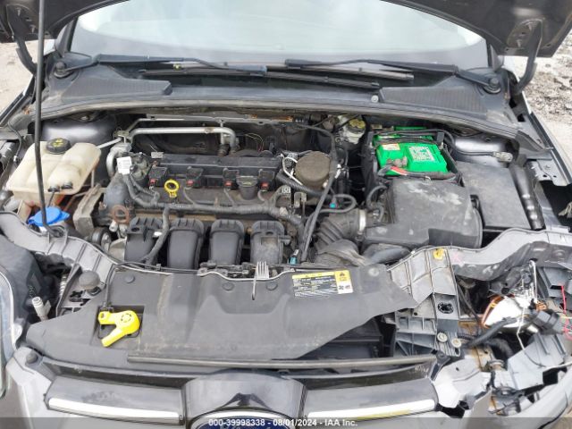 1FADP3J29EL194084 Ford Focus Titanium