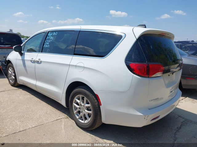 2C4RC1CG0NR223102 Chrysler Voyager Lx