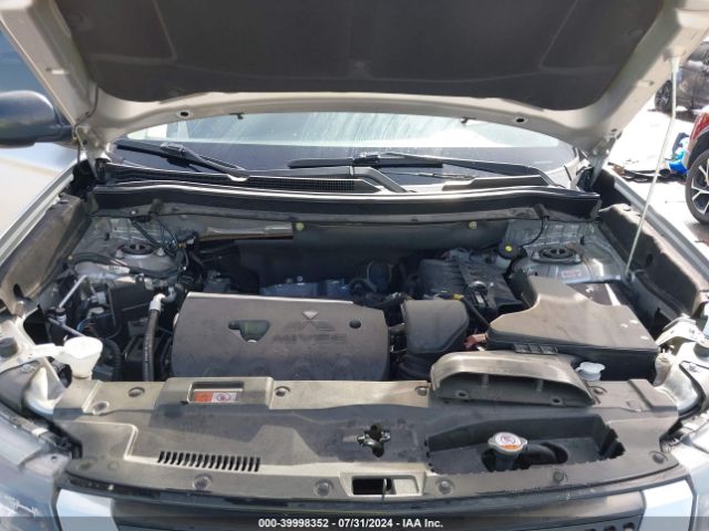 JA4AD2A31KZ010722 Mitsubishi Outlander Es