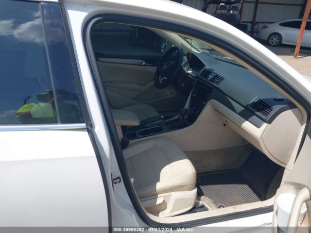 1VWBN7A3XEC018732 Volkswagen Passat 2.0l Tdi Se