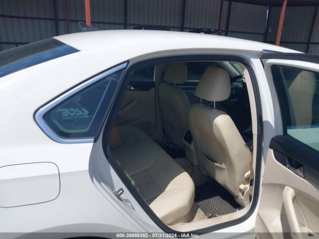 1VWBN7A3XEC018732 Volkswagen Passat 2.0l Tdi Se