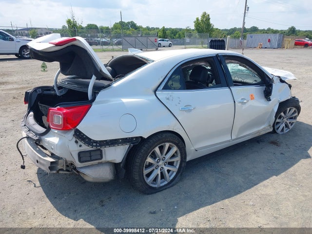 1G11F5SL0FF323308 Chevrolet Malibu 1lz