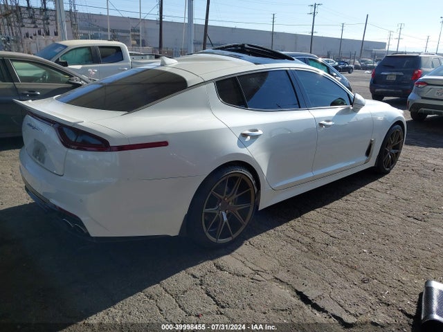 KIA Stinger Premium 2018 KNAE25LA7J6014524 Image 4