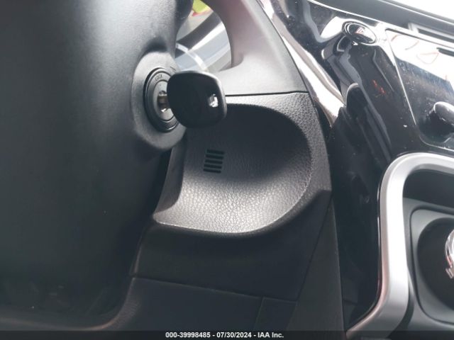 2T1BURHE6HC791377 Toyota COROLLA L