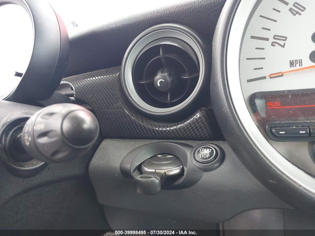 2011 MINI COOPER S WMWSV3C5XBTY16151 Photo 10