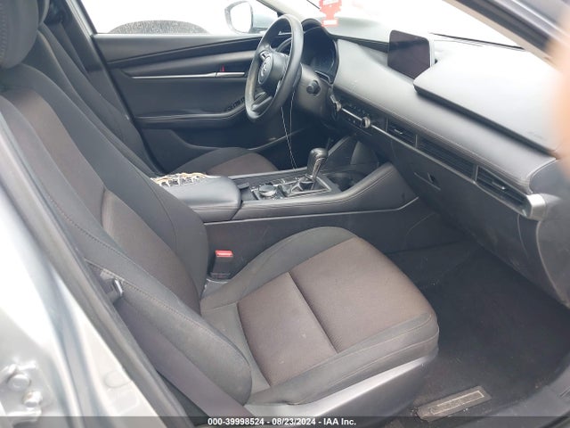 Mazda Mazda3 2.0 2021 JM1BPAA74M1314014 Image 5