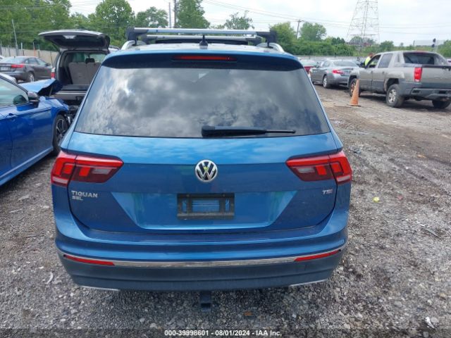 3VV3B7AX4JM073304 Volkswagen Tiguan