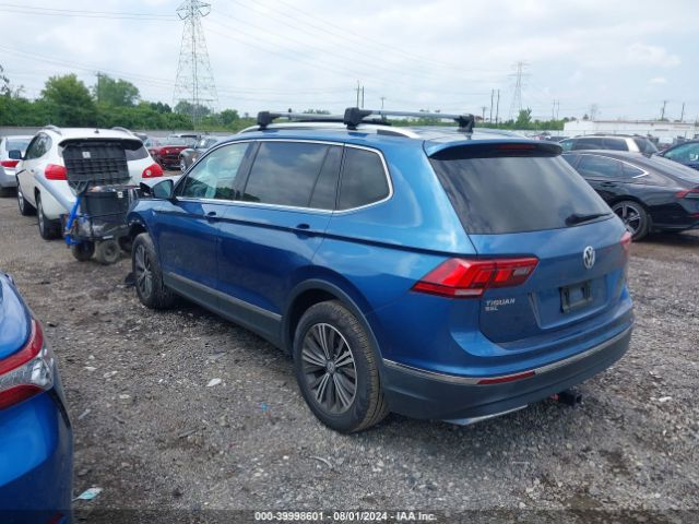 3VV3B7AX4JM073304 Volkswagen Tiguan
