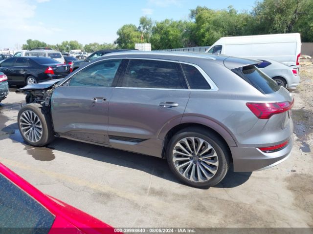 WA1VABGE7KB023891 Audi E-tron Premium Plus