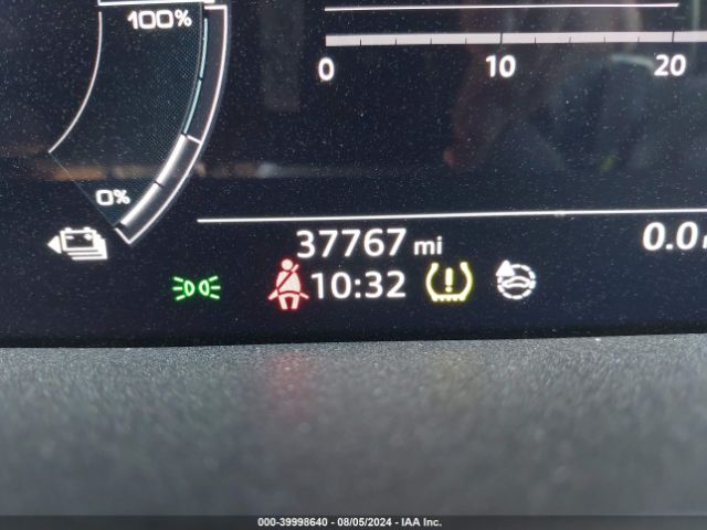 WA1VABGE7KB023891 Audi E-tron Premium Plus