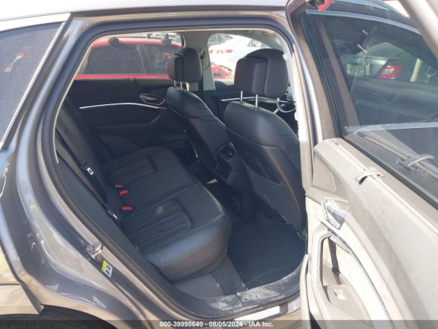 WA1VABGE7KB023891 Audi E-tron Premium Plus