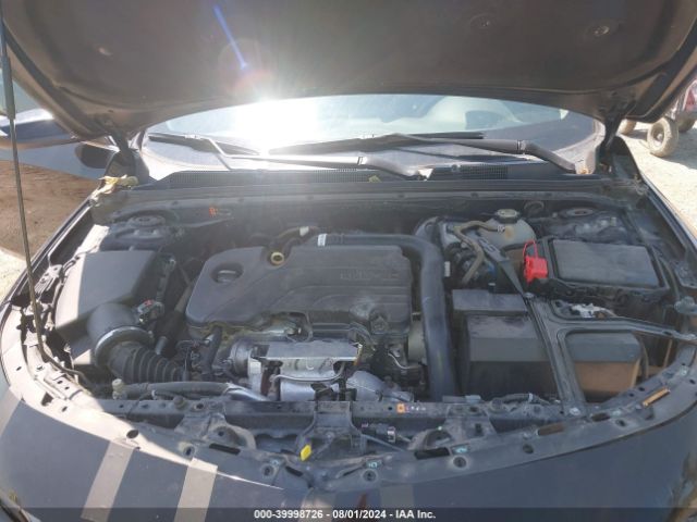 1G1ZD5ST7JF283049 Chevrolet MALIBU LT