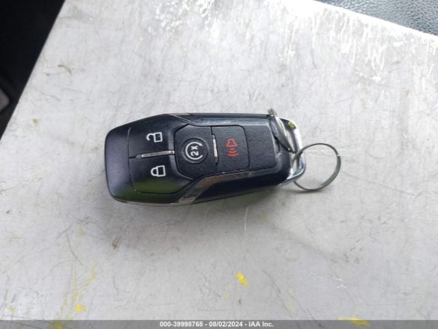5LMCJ2A98FUJ45137 Lincoln MKC