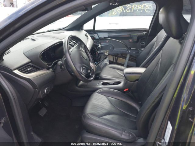 5LMCJ2A98FUJ45137 Lincoln MKC