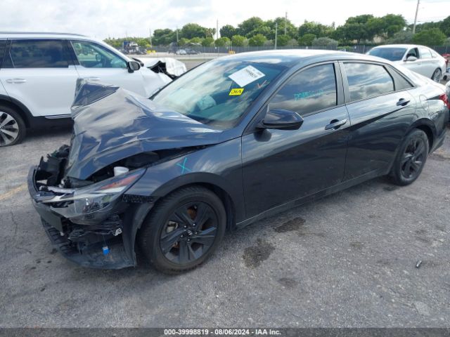 5NPLM4AG7MH004057 Hyundai ELANTRA SEL