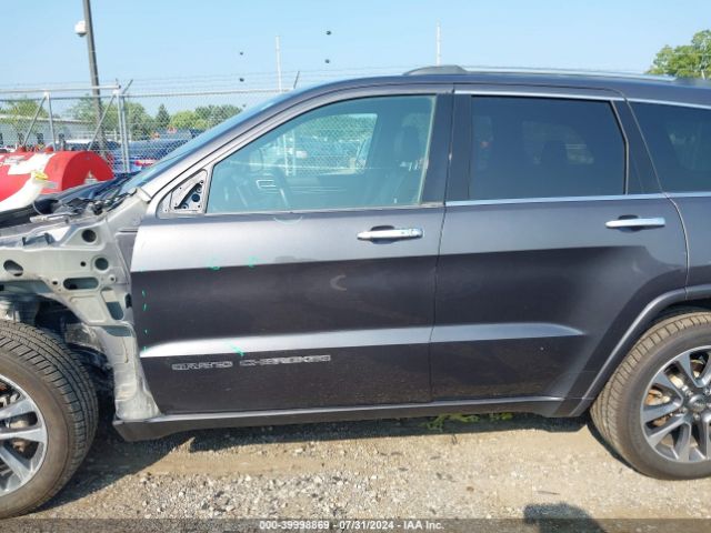 1C4RJFCG2JC319092 Jeep Grand Cherokee Overland 4x4