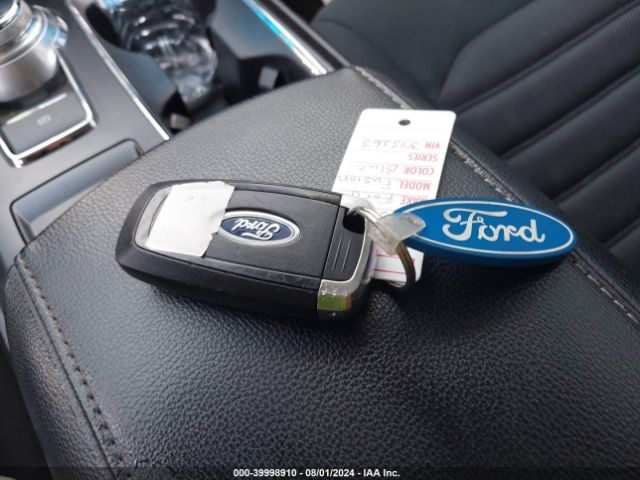 3FA6P0HD1HR393263 Ford FUSION SE